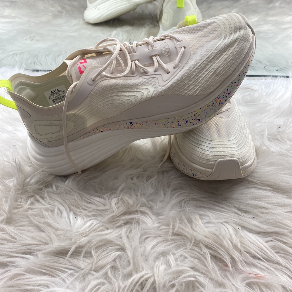 Apl Streamline Pristine Multi Speckle - image 2